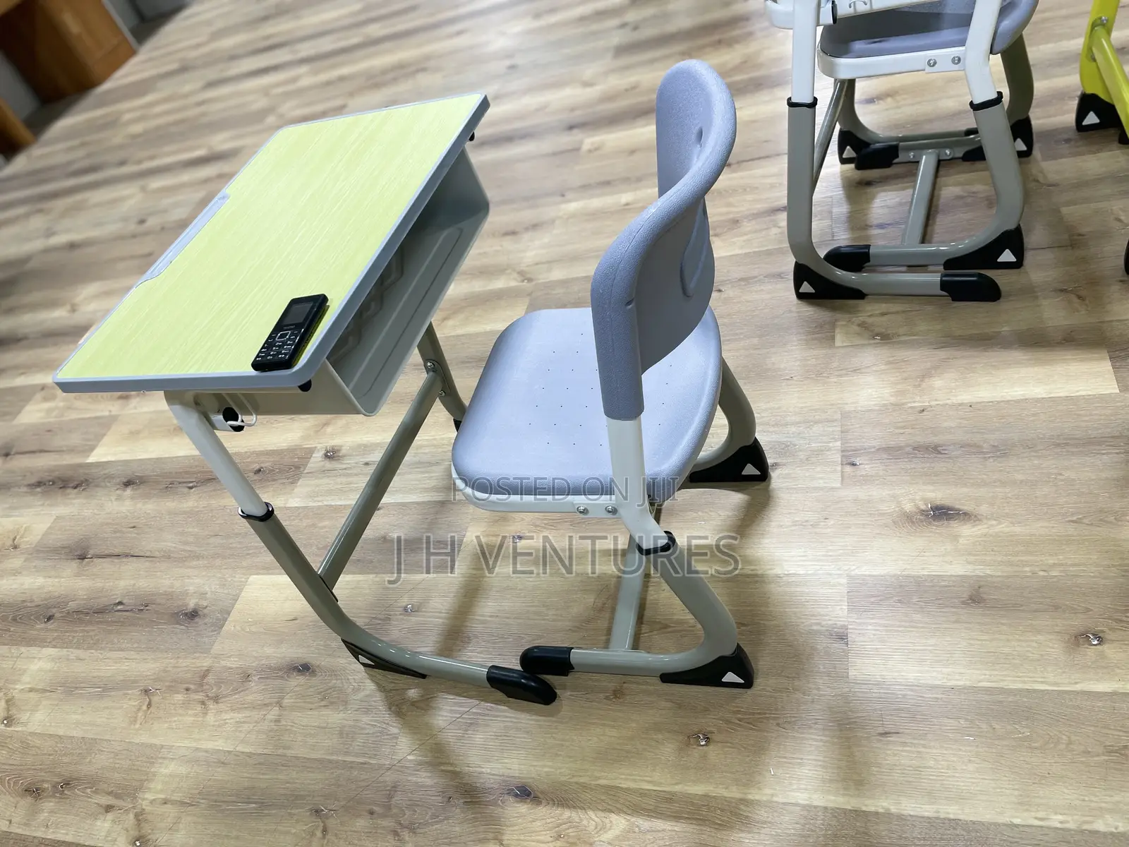 Students Desk