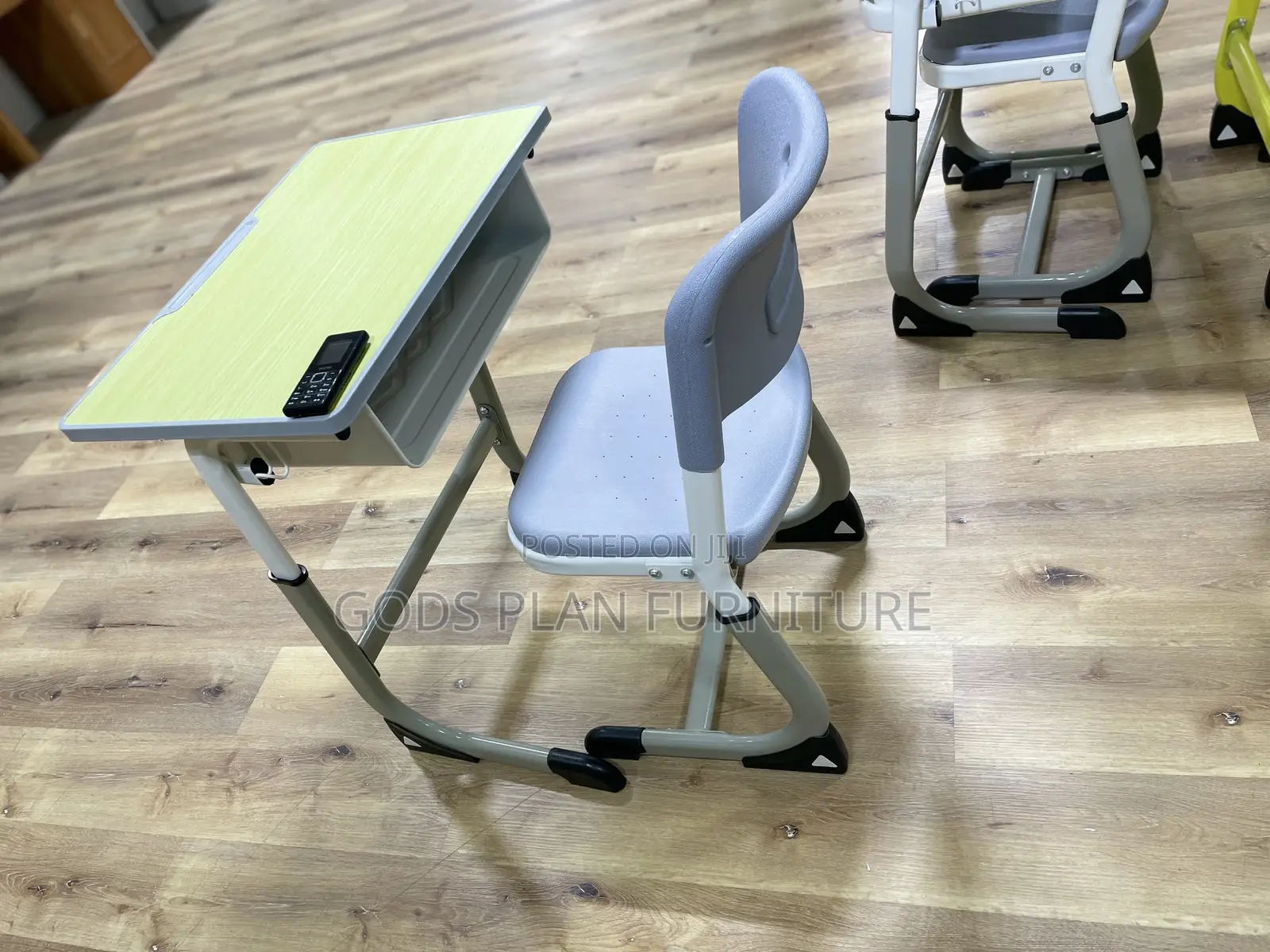 Students Desk