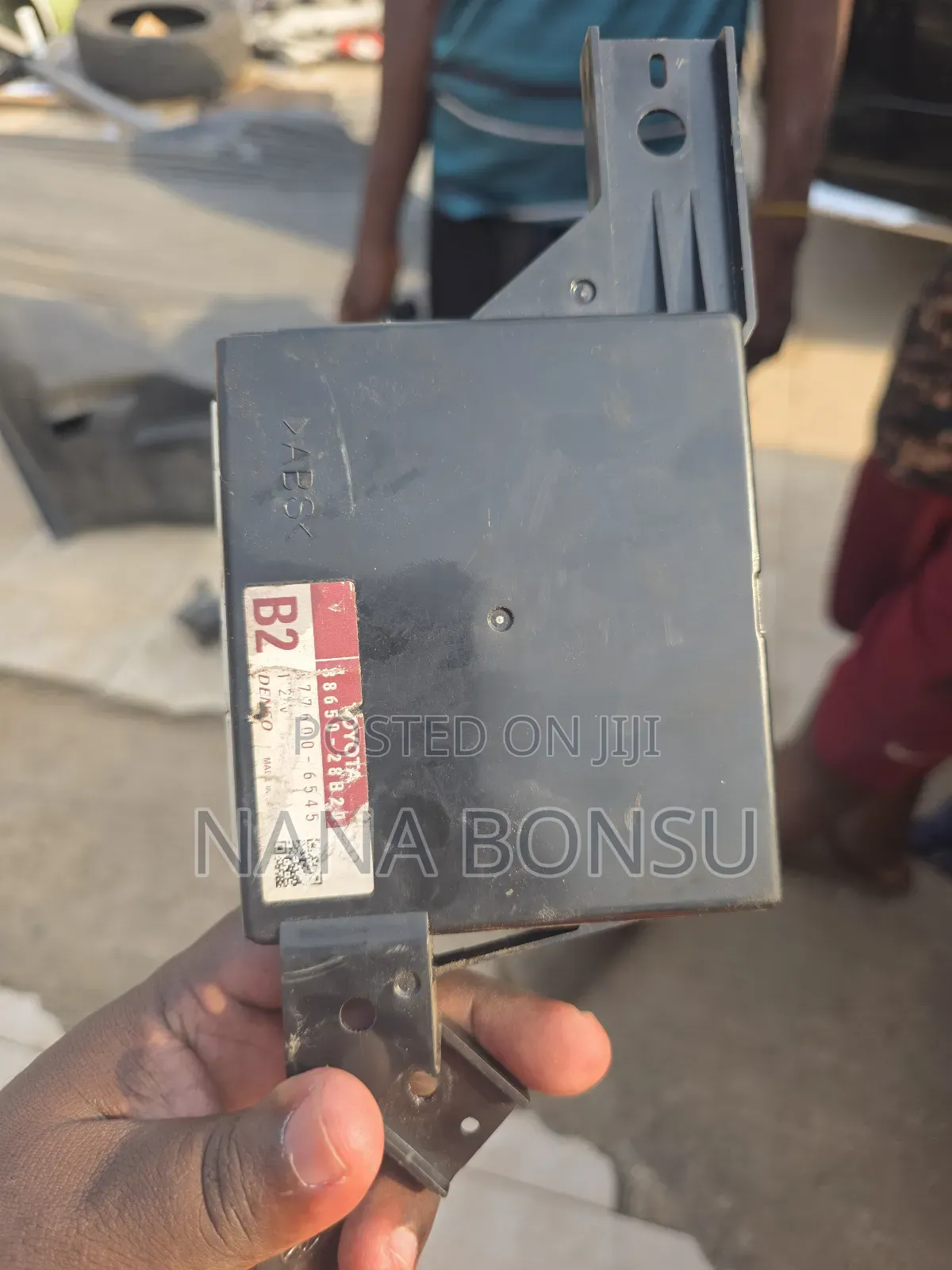 Toyota Voxy/ Noah Hvac Control Module 8