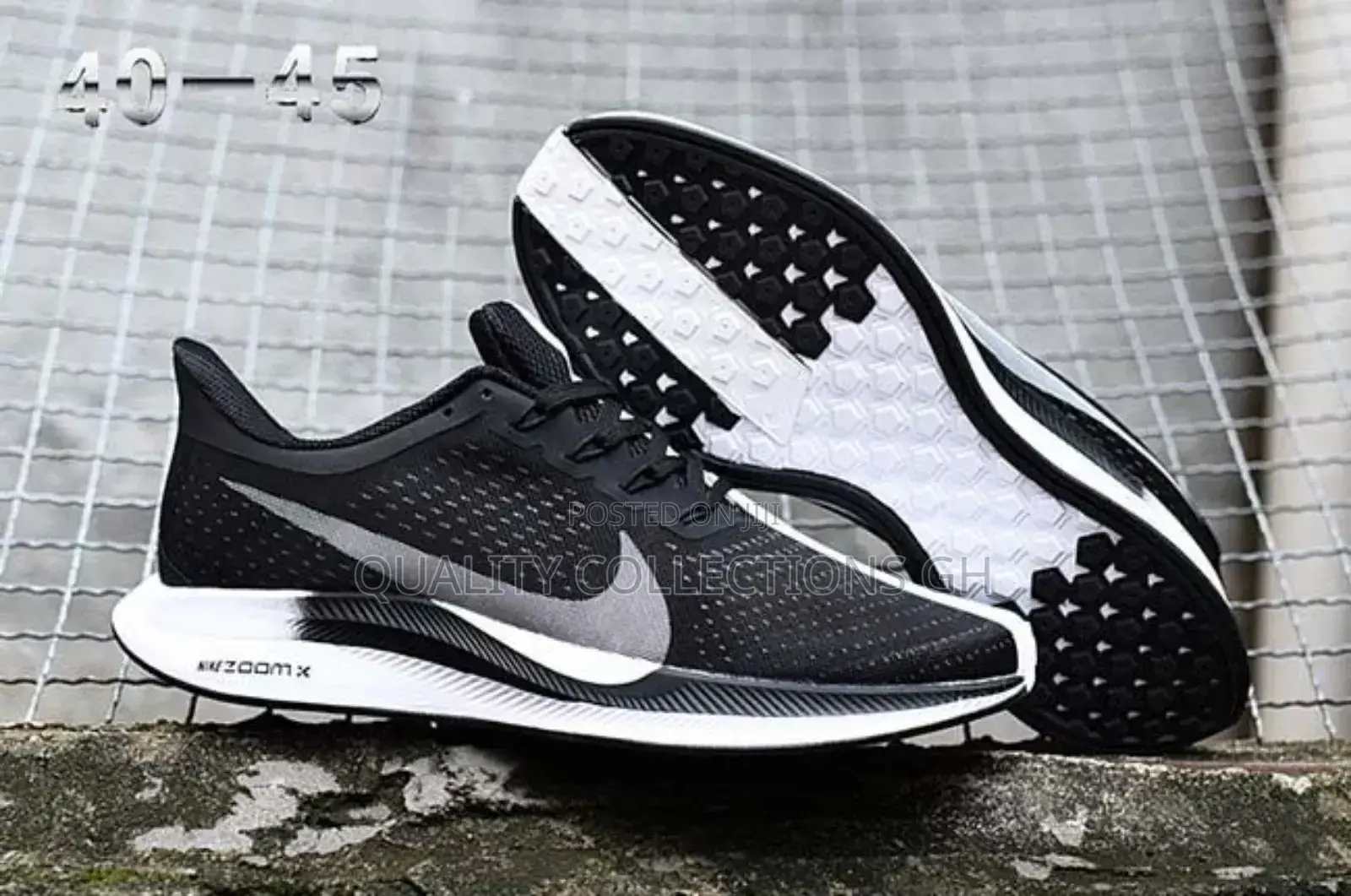 Nie Air Zoom Pegasus Turbo Black and White