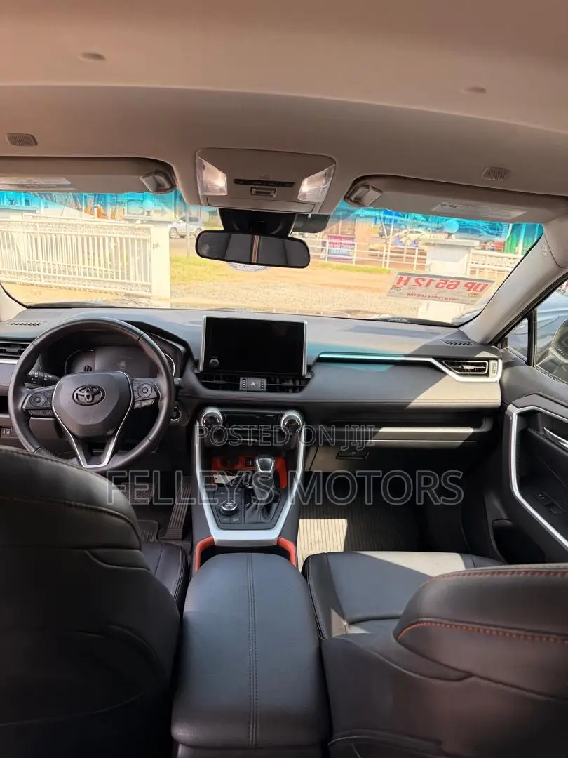 Toyota RAV4 Adventure AWD 2023 Black