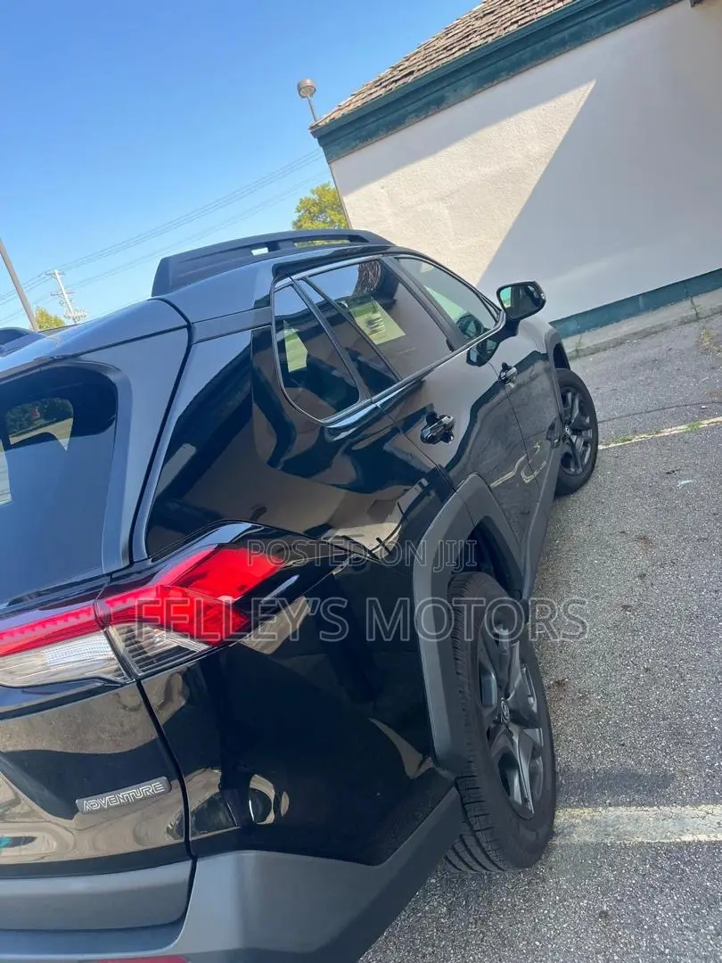 Toyota RAV4 Adventure AWD 2023 Black