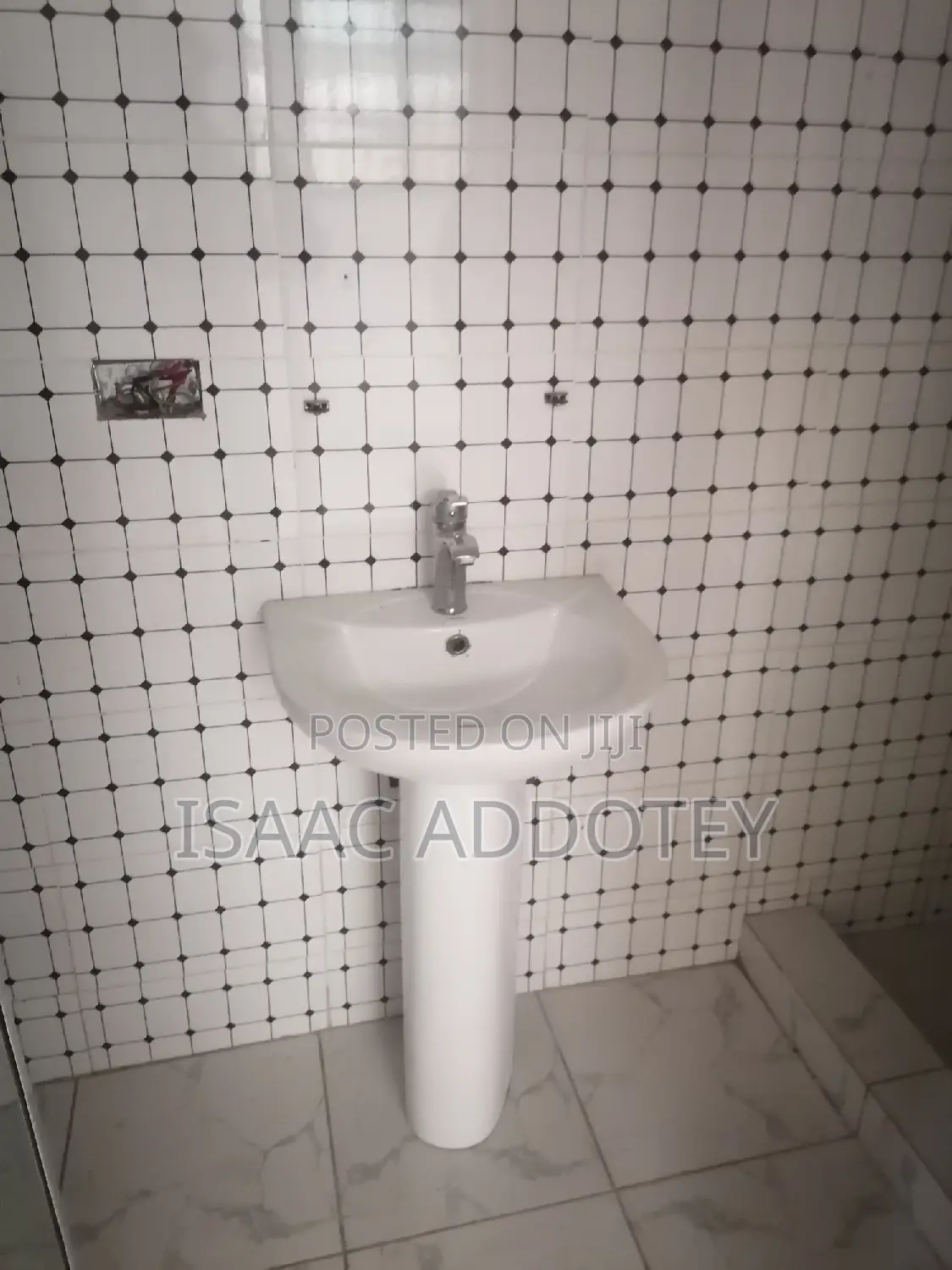 2bdrm Apartment in Spintex Basket for rent