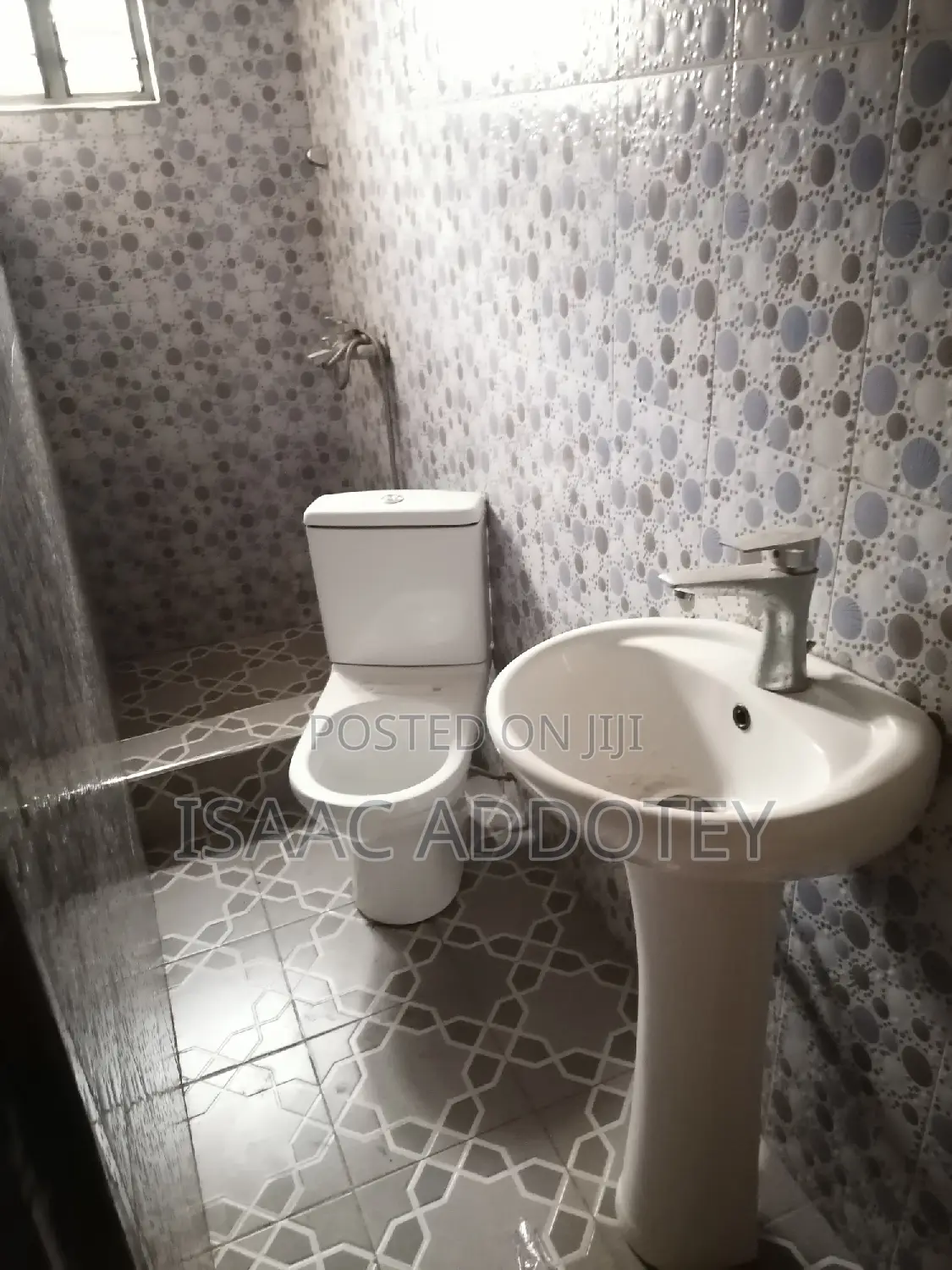 3bdrm Apartment in Spintex Kotobabi for rent