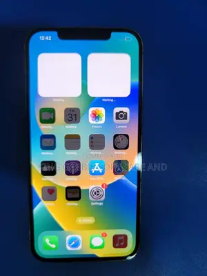 Apple iPhone 11 128 GB Red