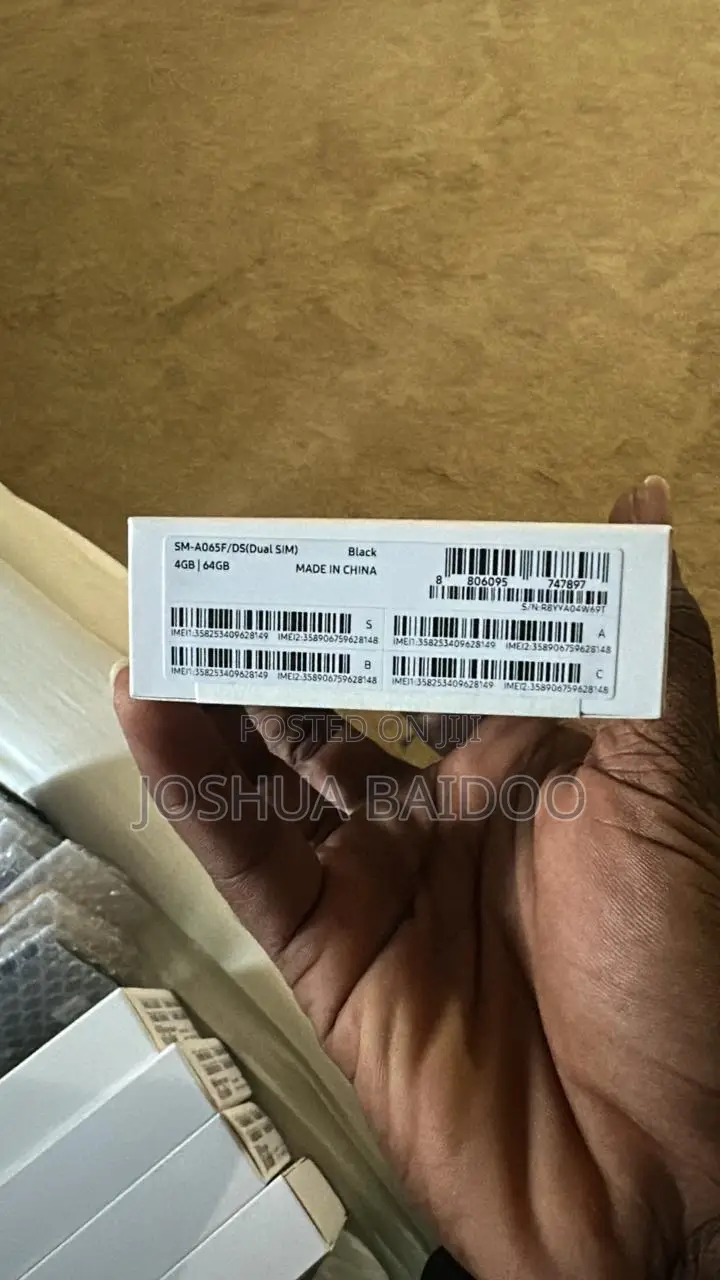 New Samsung Galaxy A06 64 GB Black