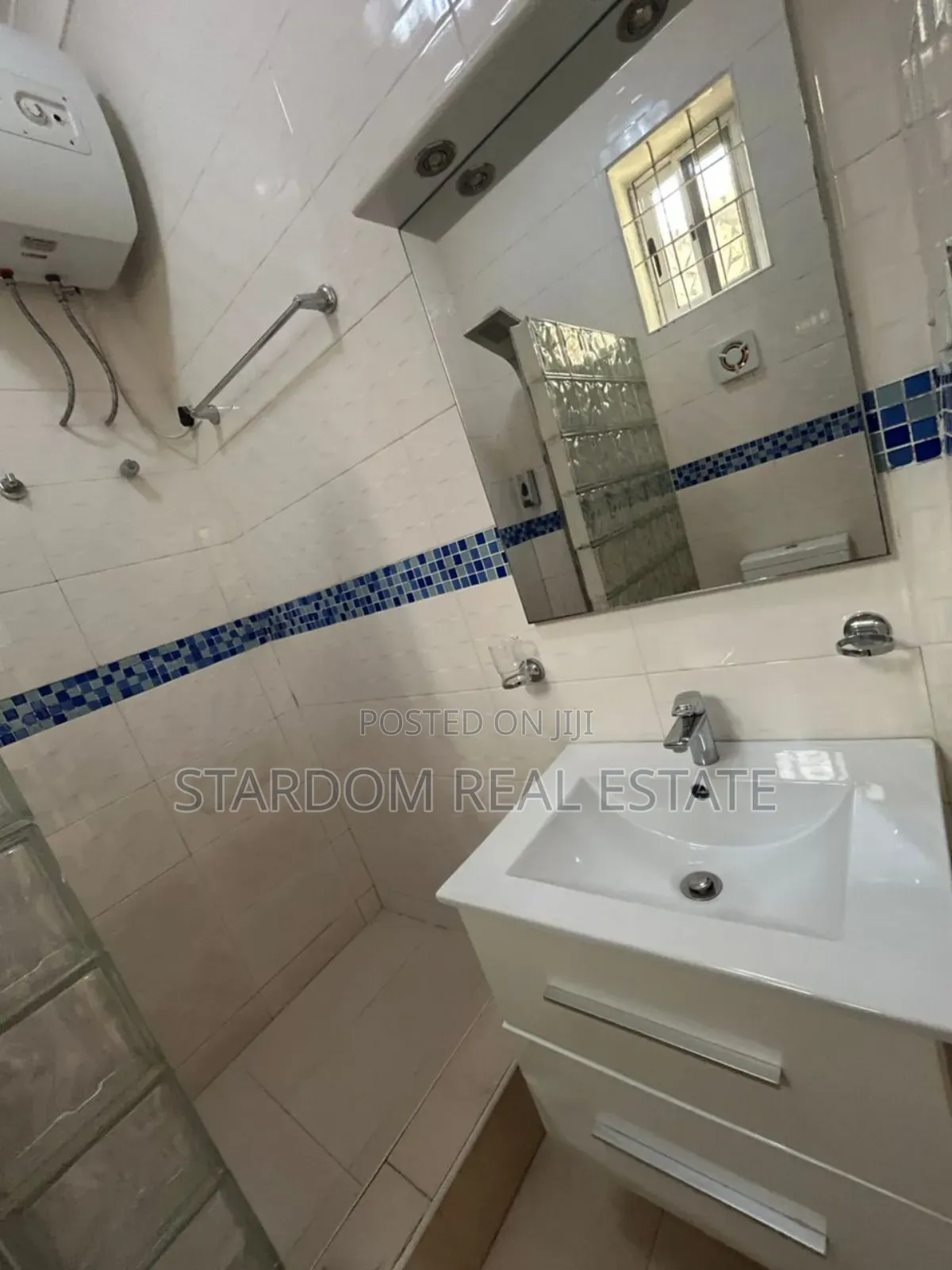 2bdrm Apartment in Cantonments for rent