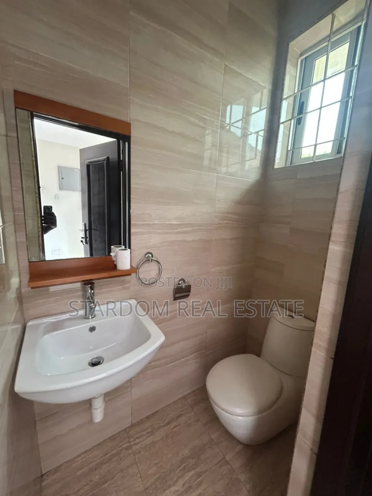 2bdrm Apartment in Cantonments for rent