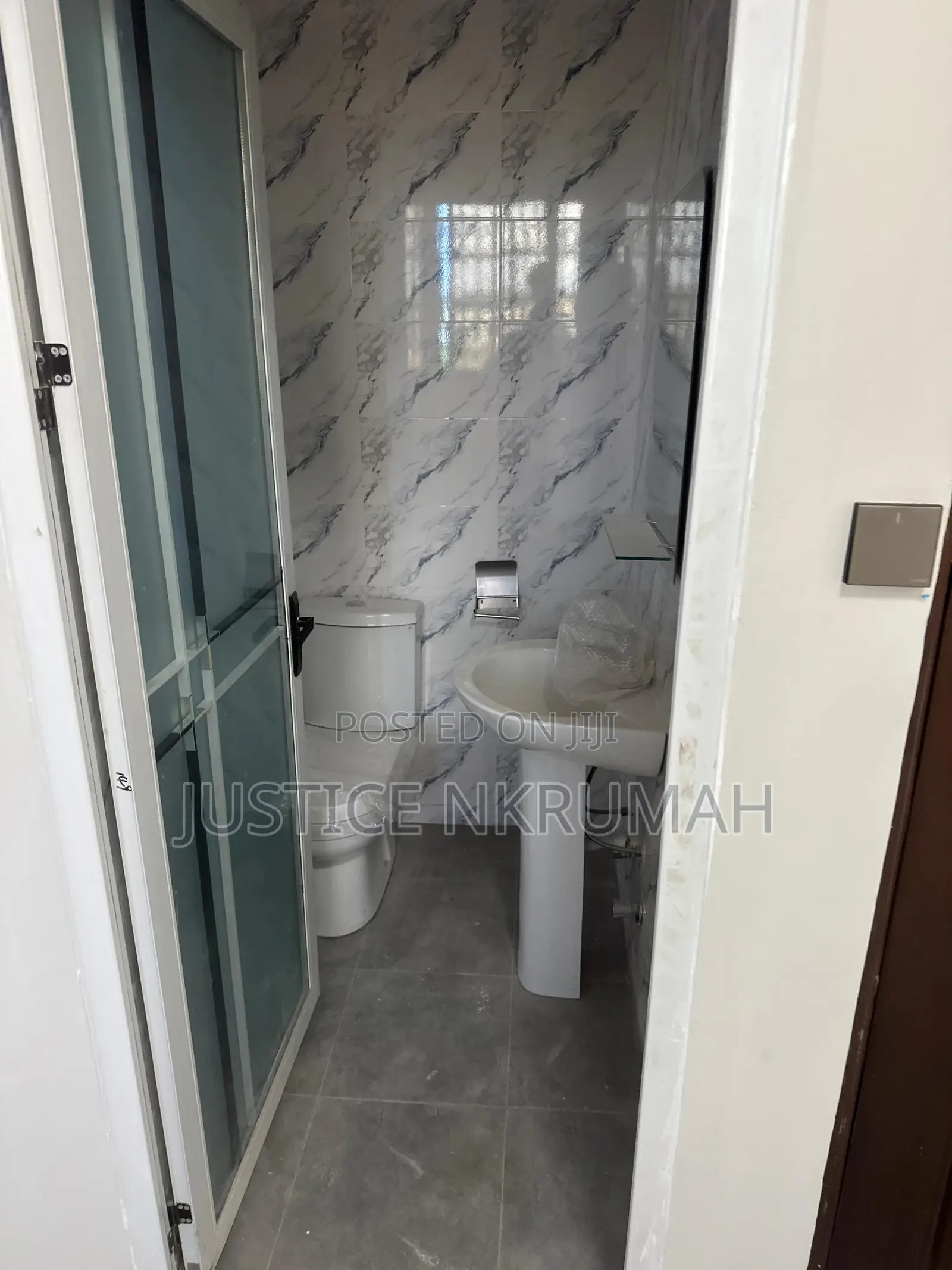 2bdrm Apartment in Mr Justice Estate, West Hills Mall Area for rent