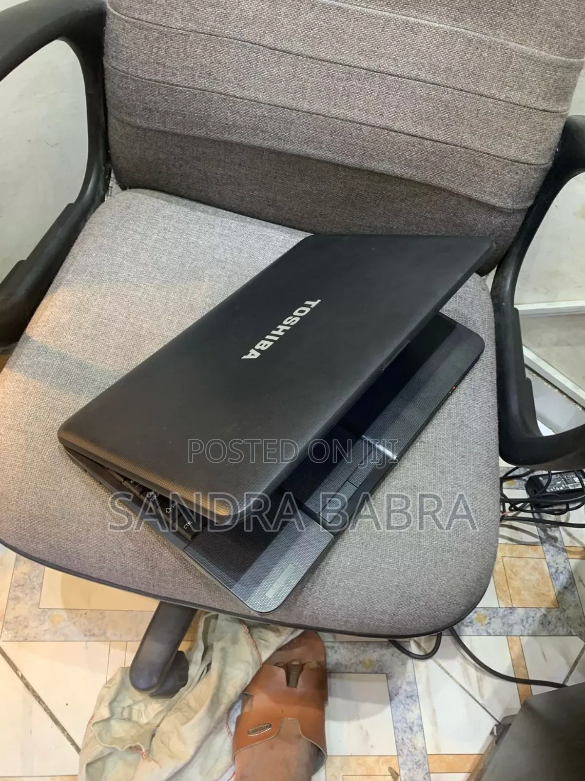 New Laptop Toshiba Satellite C665 8GB AMD HDD 500GB