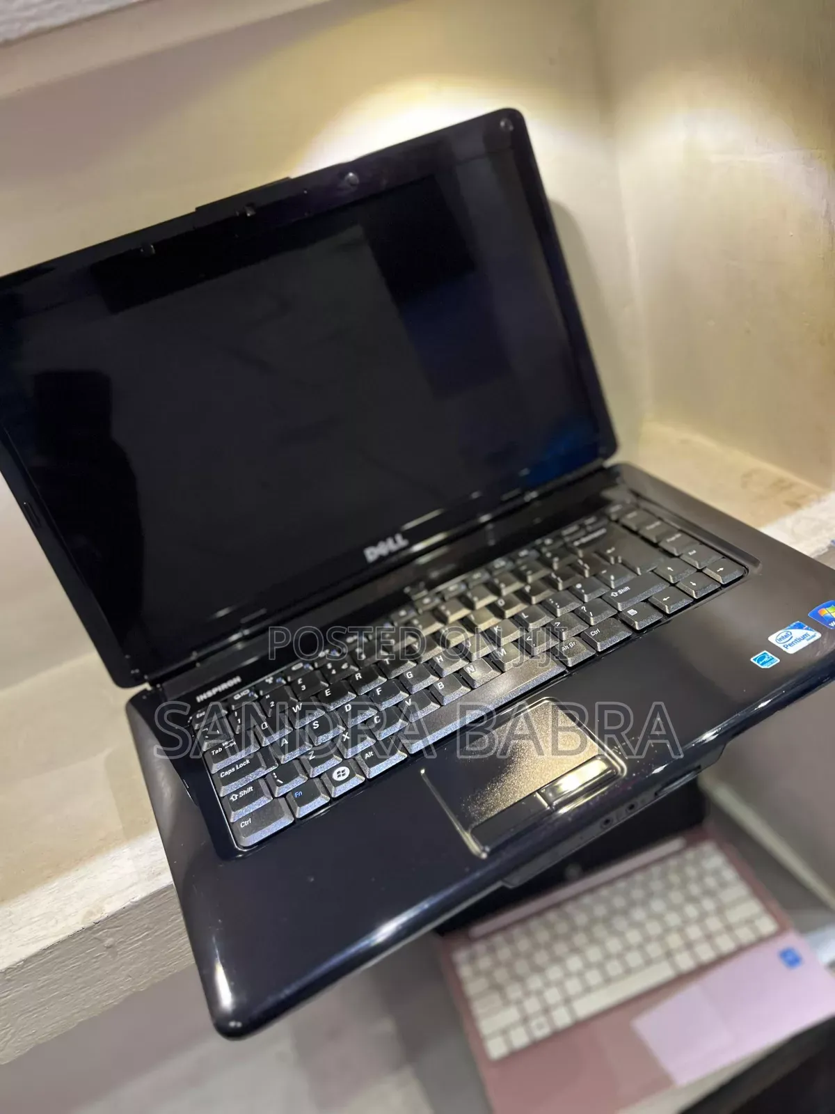 New Laptop Dell Inspiron Duo 4GB Intel HDD 320GB