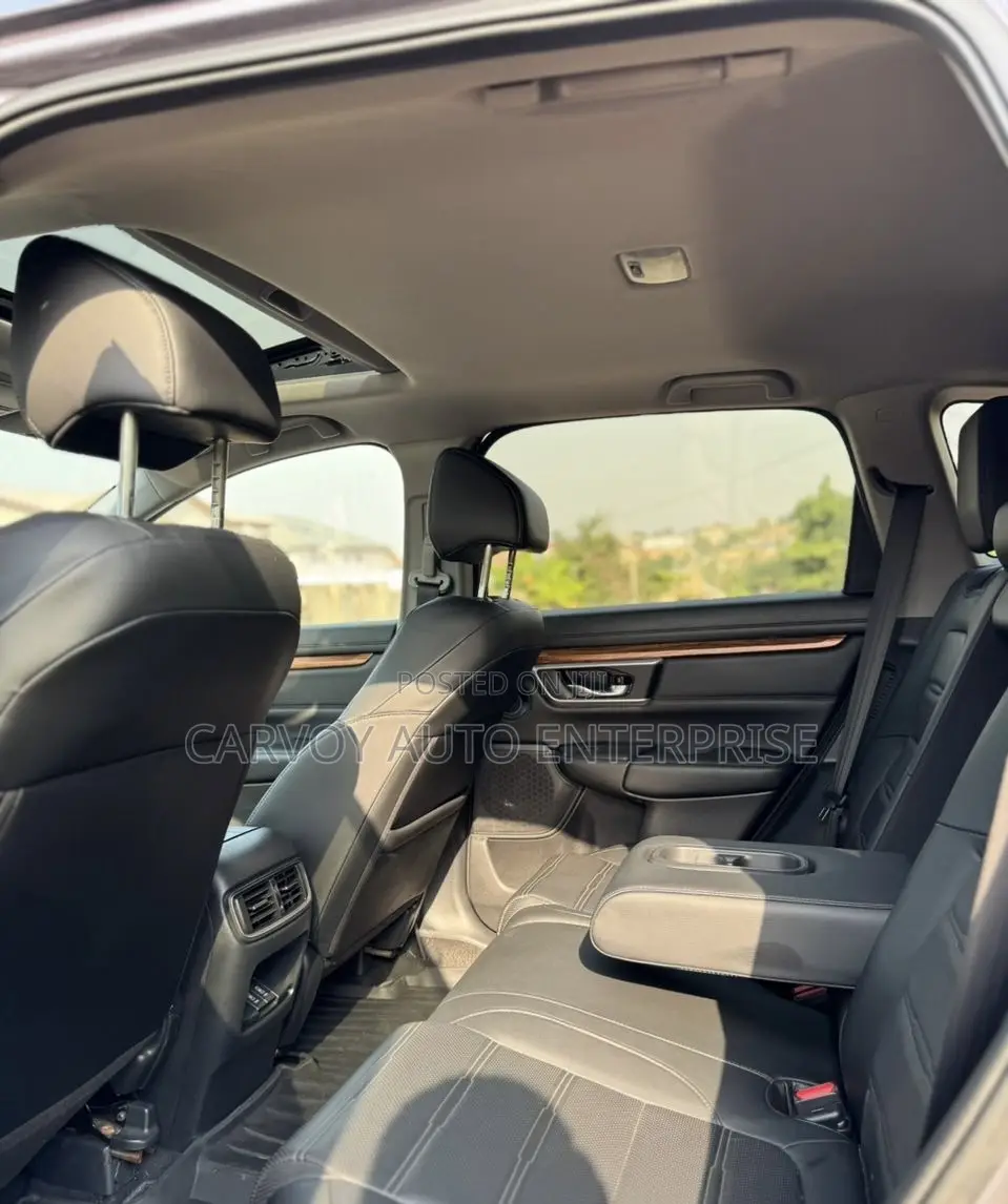 Honda CR-V Touring AWD 2020 Gray