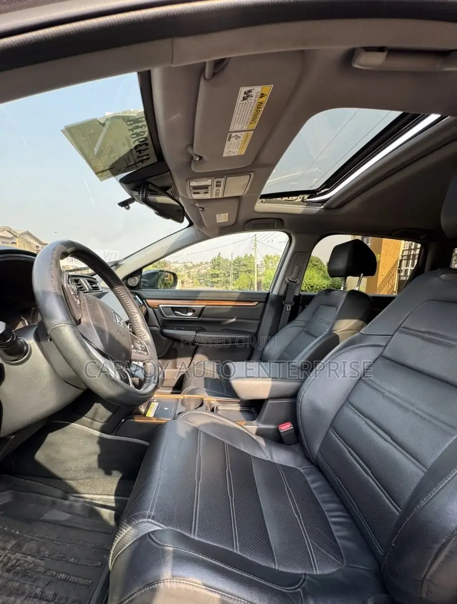 Honda CR-V Touring AWD 2020 Gray