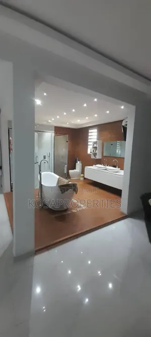 4bdrm House in Adjiringanor, East Legon for sale