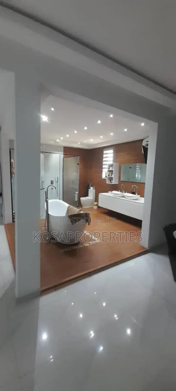 4bdrm House in Adjiringanor, East Legon for sale