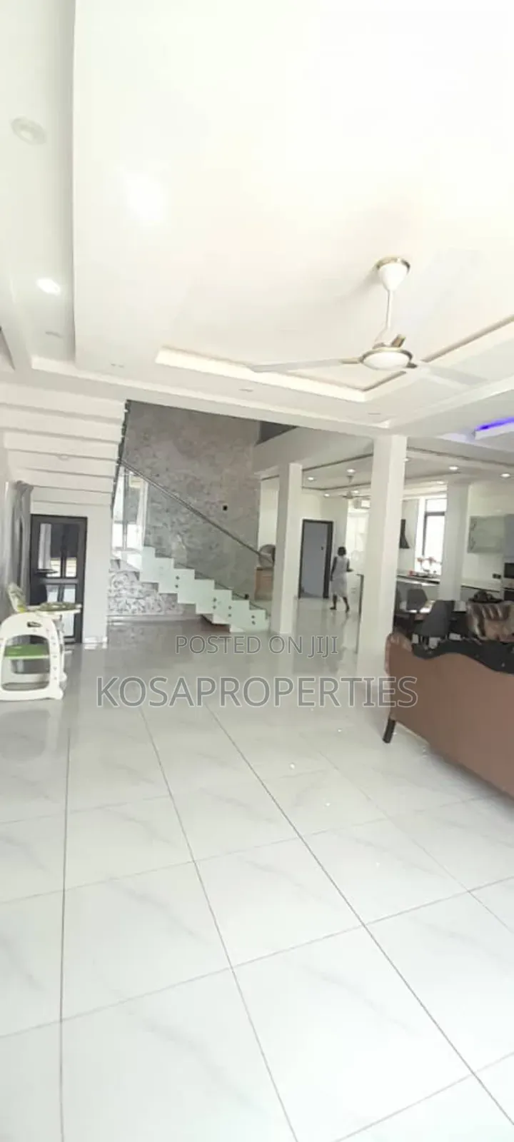 4bdrm House in Adjiringanor, East Legon for sale