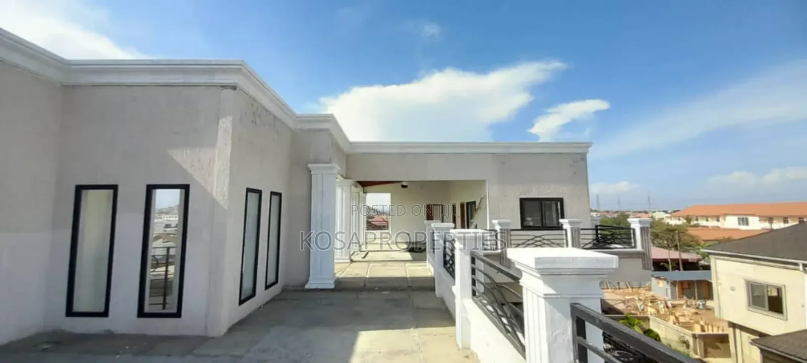 5bdrm Mansion in Adjiringanor Around, East Legon for sale