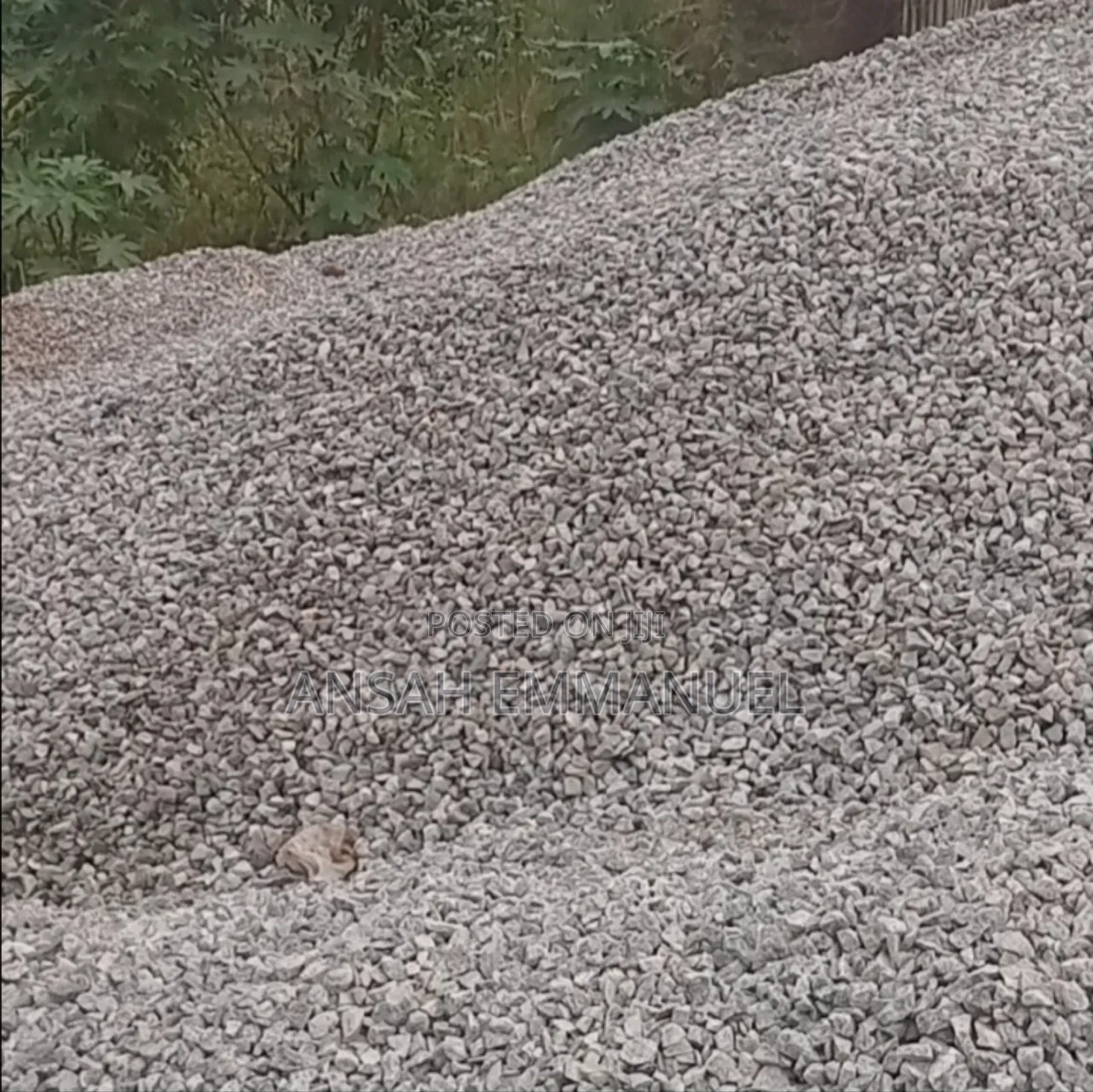 Quality Quarry Stone and Well Loaded. ( 1inch, 3/4, 5/8, 3/8 and 0/40)