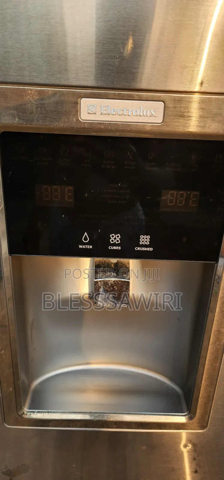 Usa Electrolux 3door French Door Refrigerator 26.7 Cu. Ft.
