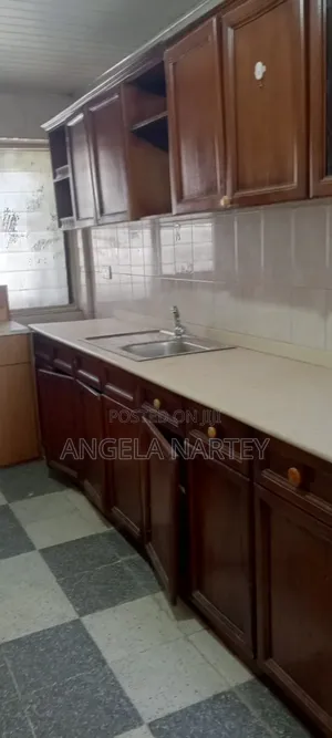 2bdrm Apartment in Sakumono Estates for sale