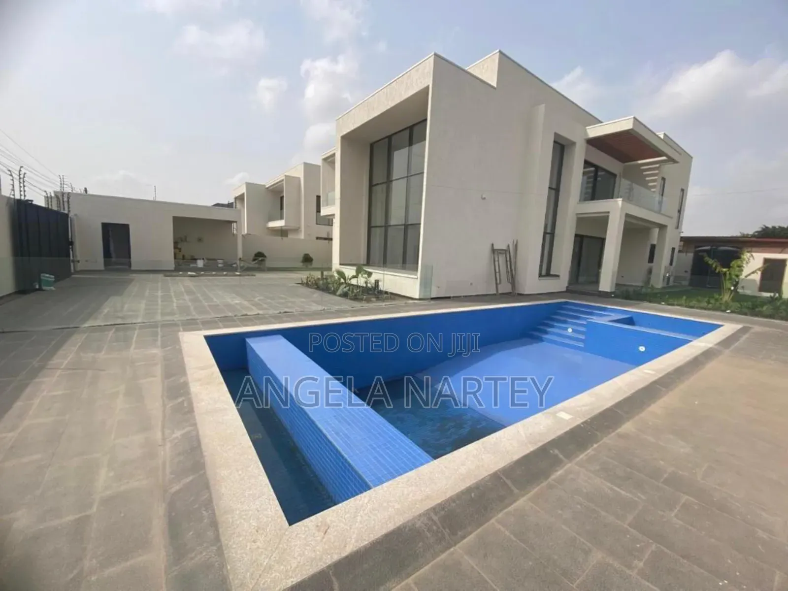 5bdrm House in Ajiriganor East for sale