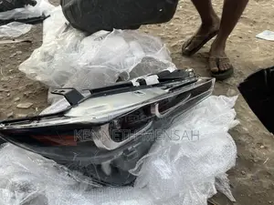 Mazda Cx Headlight Pair Normal