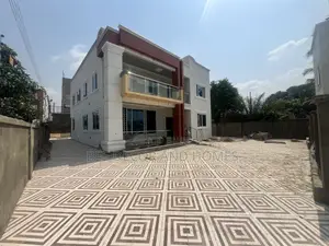 5bdrm House in Bee Decor & Homes, North Legon for sale