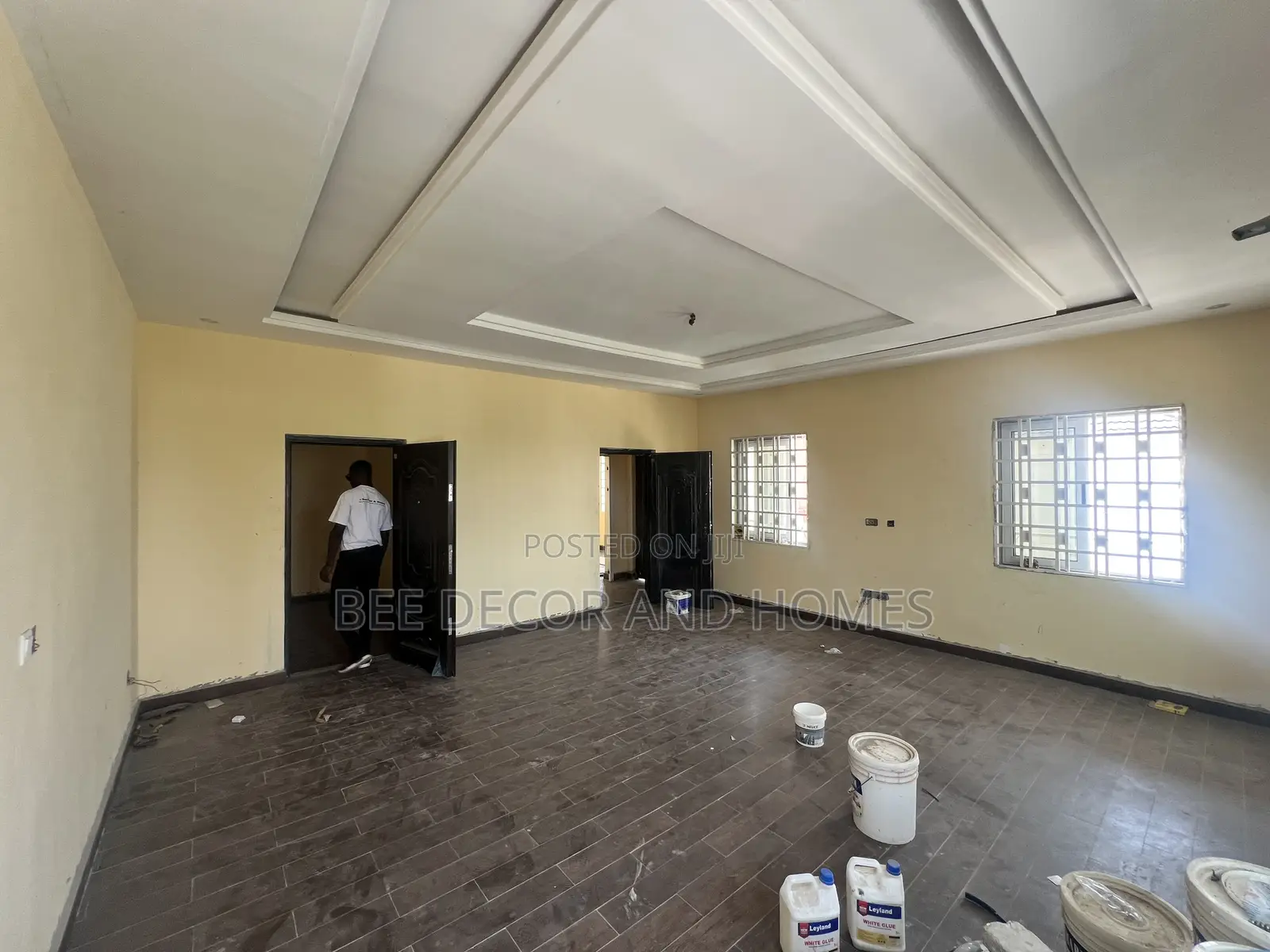 5bdrm House in Bee Decor & Homes, North Legon for sale
