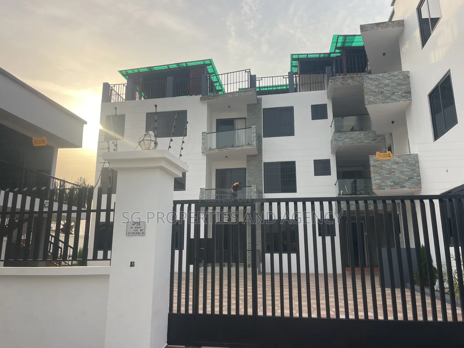 2bdrm Apartment in Coastal, Coca Cola for rent