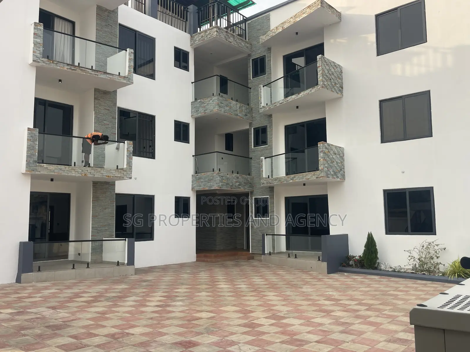 2bdrm Apartment in Coastal, Coca Cola for rent
