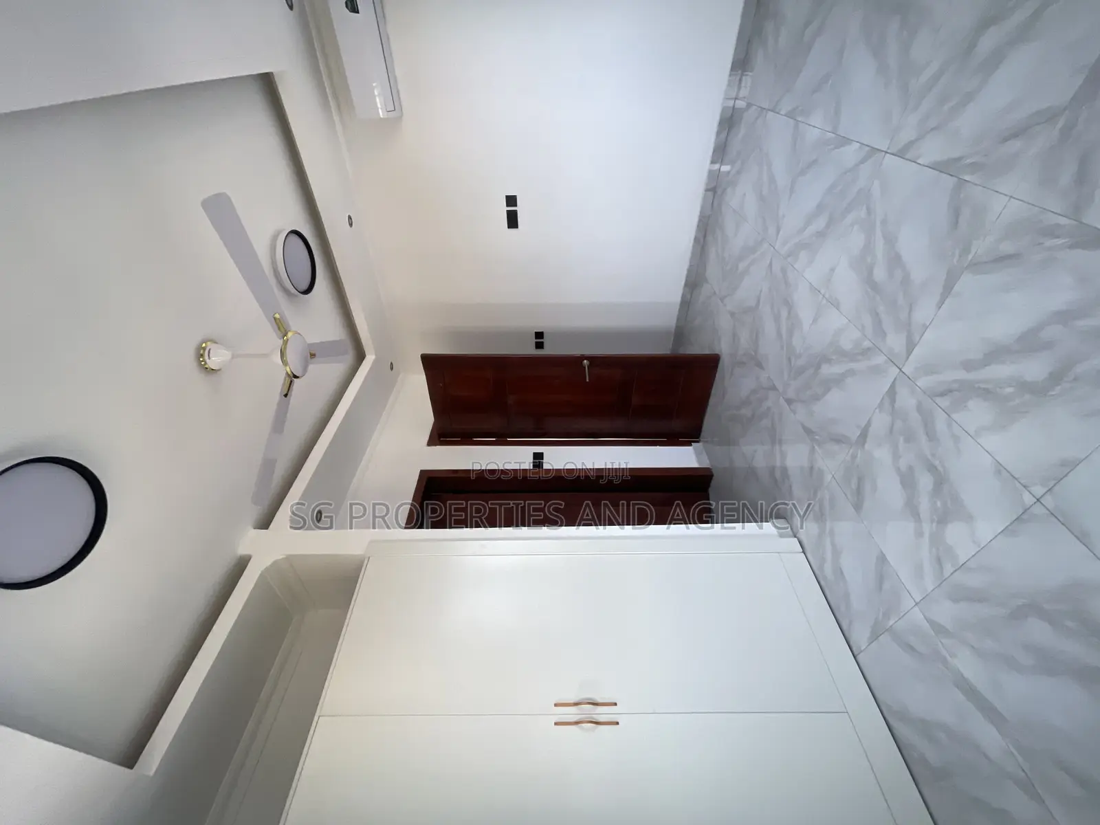 2bdrm Apartment in Coastal, Coca Cola for rent