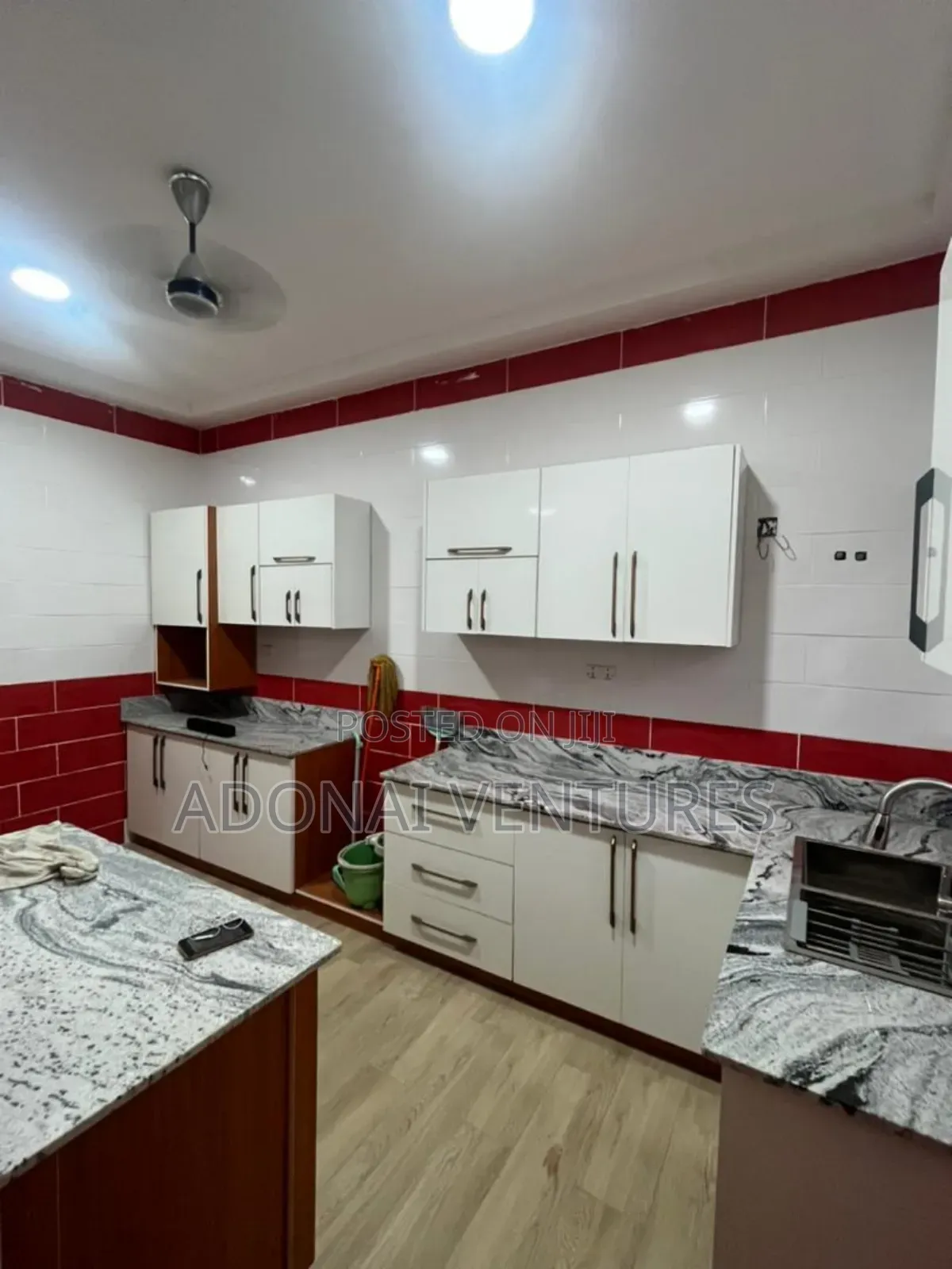 4bdrm House in Santasi Kokoben, Kumasi Metropolitan for sale