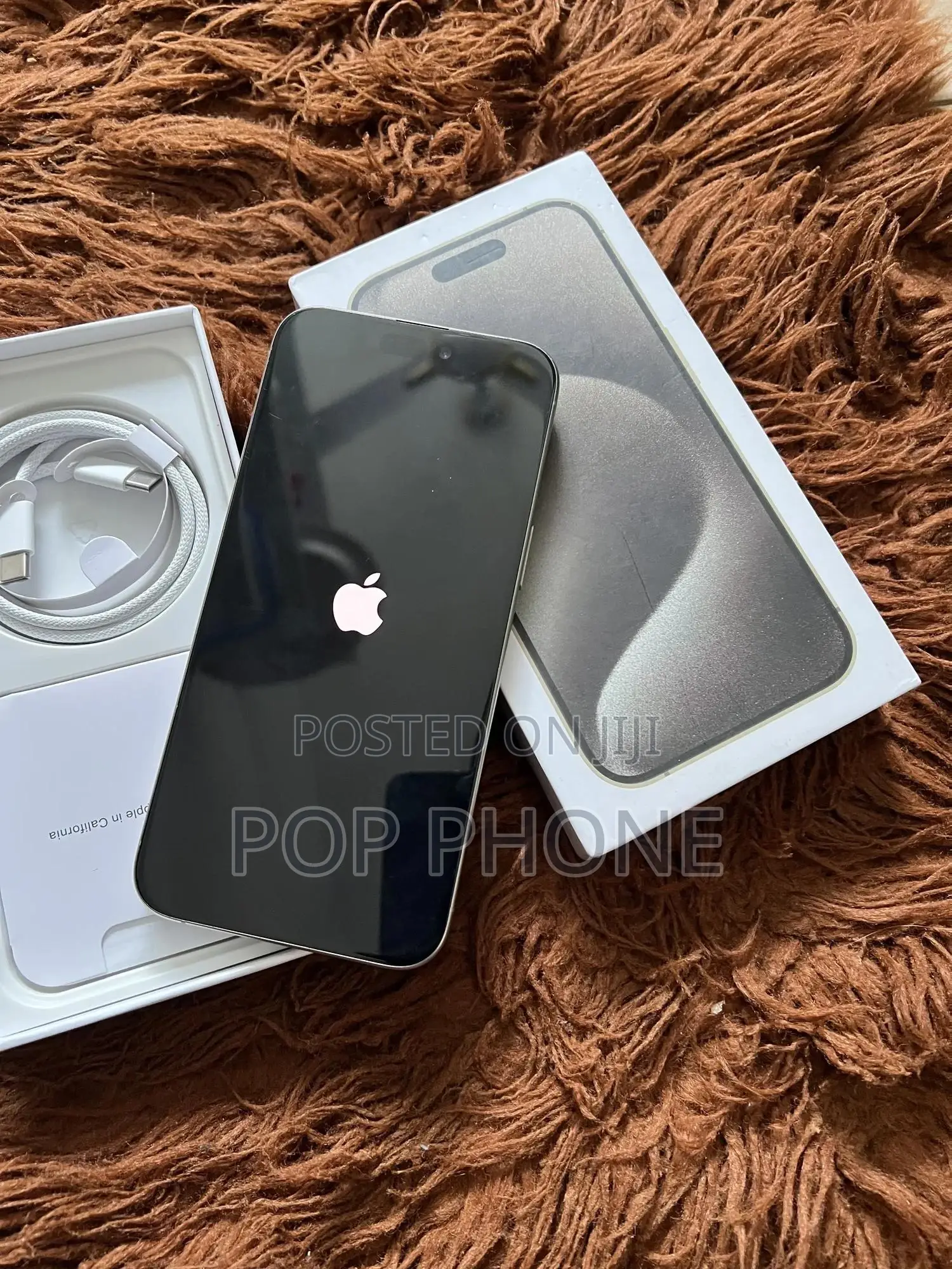 New Apple iPhone 15 Pro Max 256 GB Silver