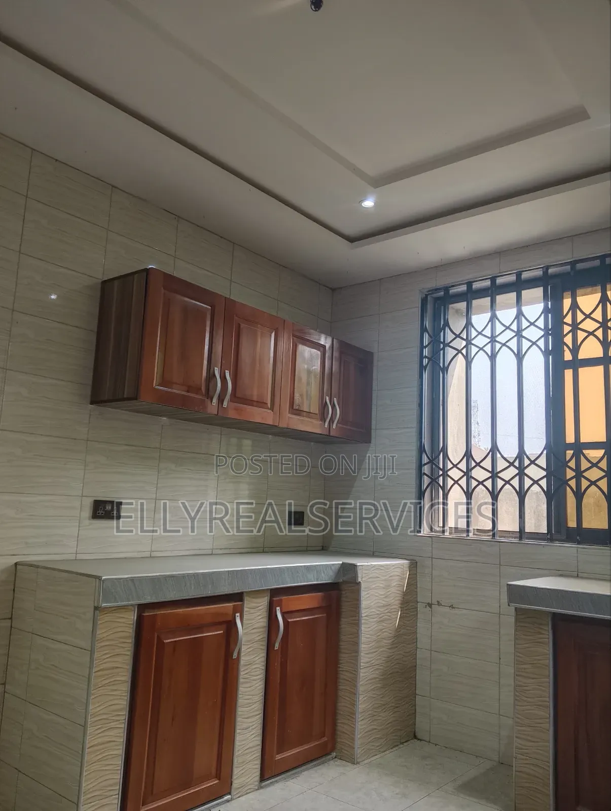 2bdrm Apartment in Ellyrealservices, Adenta for rent
