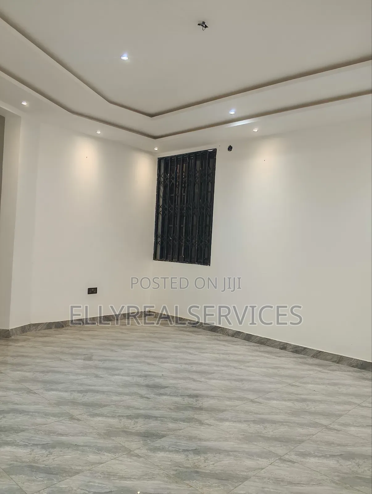 2bdrm Apartment in Ellyrealservices, Adenta for rent