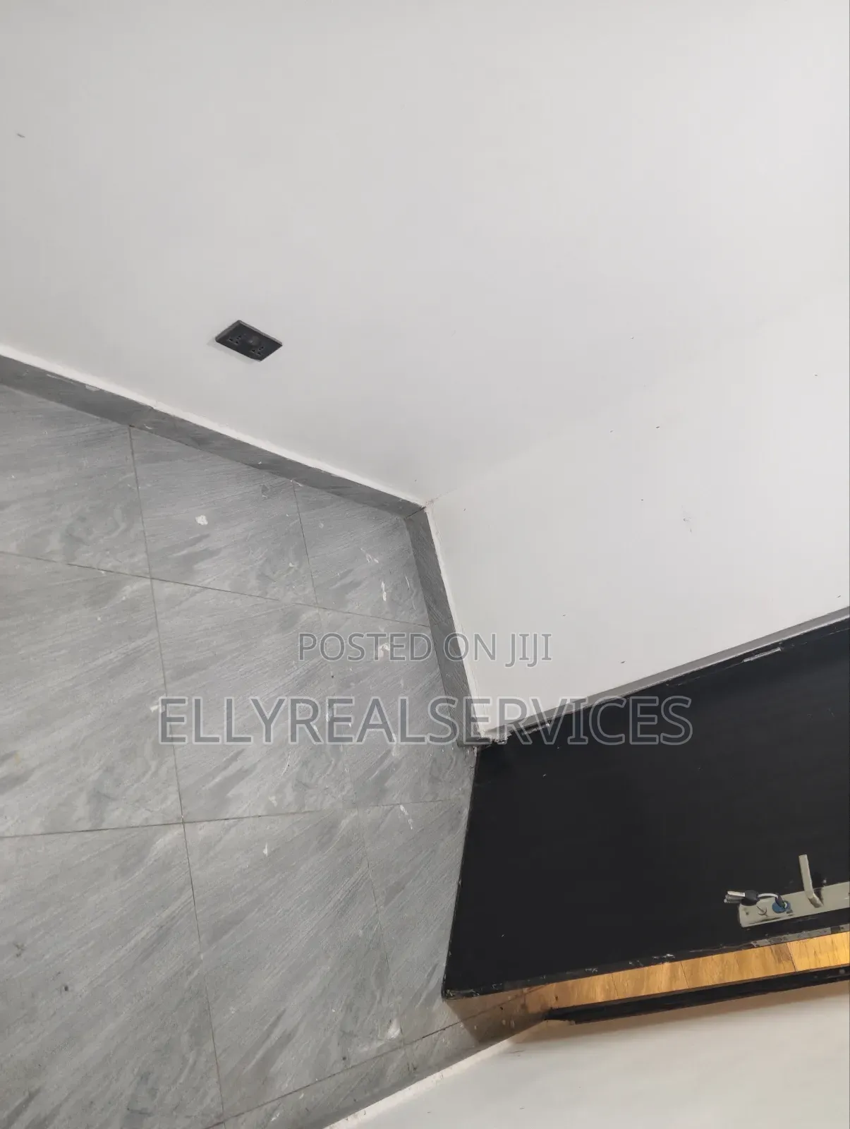 2bdrm Apartment in Ellyrealservices, Adenta for rent