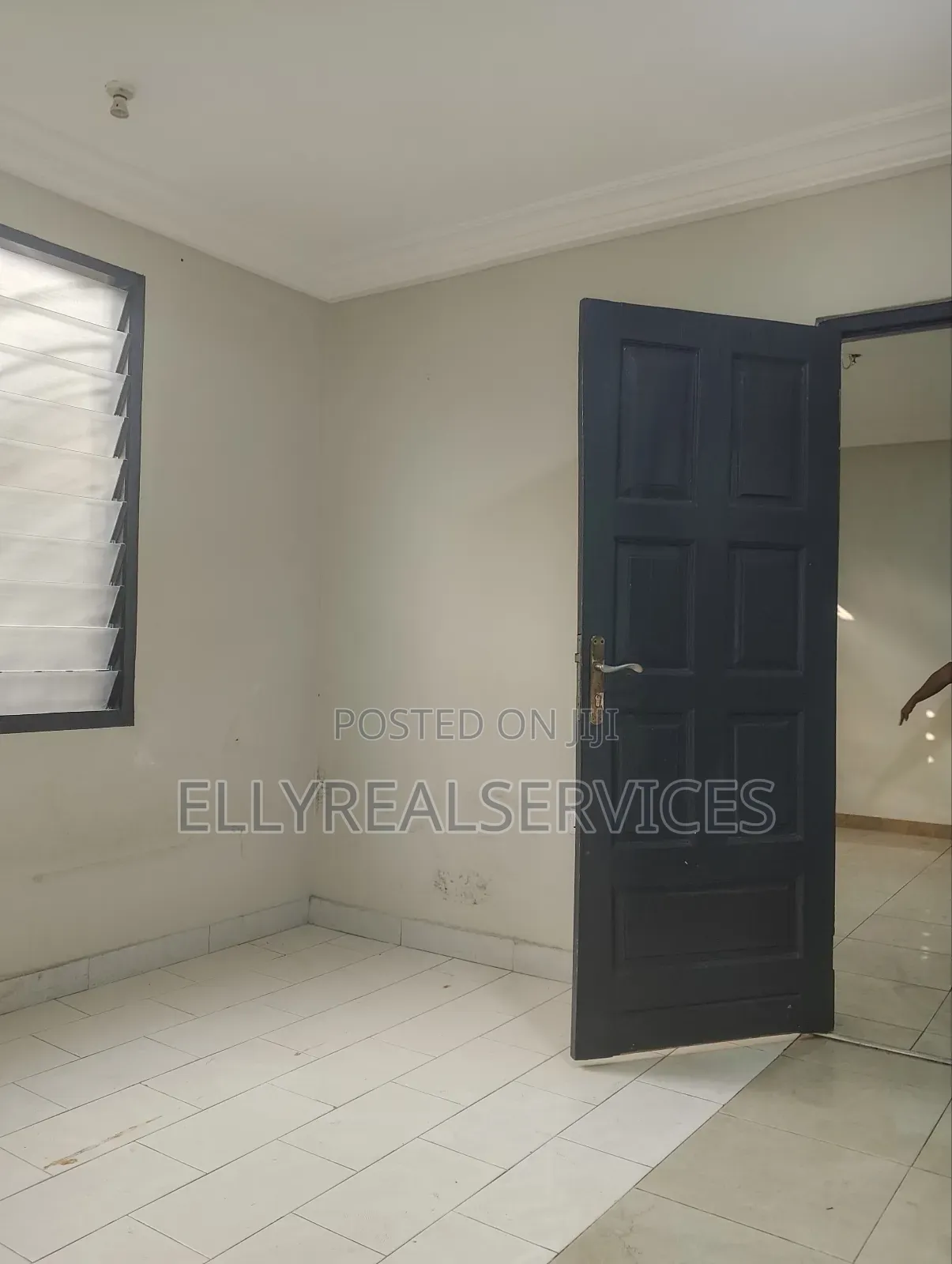 1bdrm Apartment in Ellyrealservices, Adenta for rent