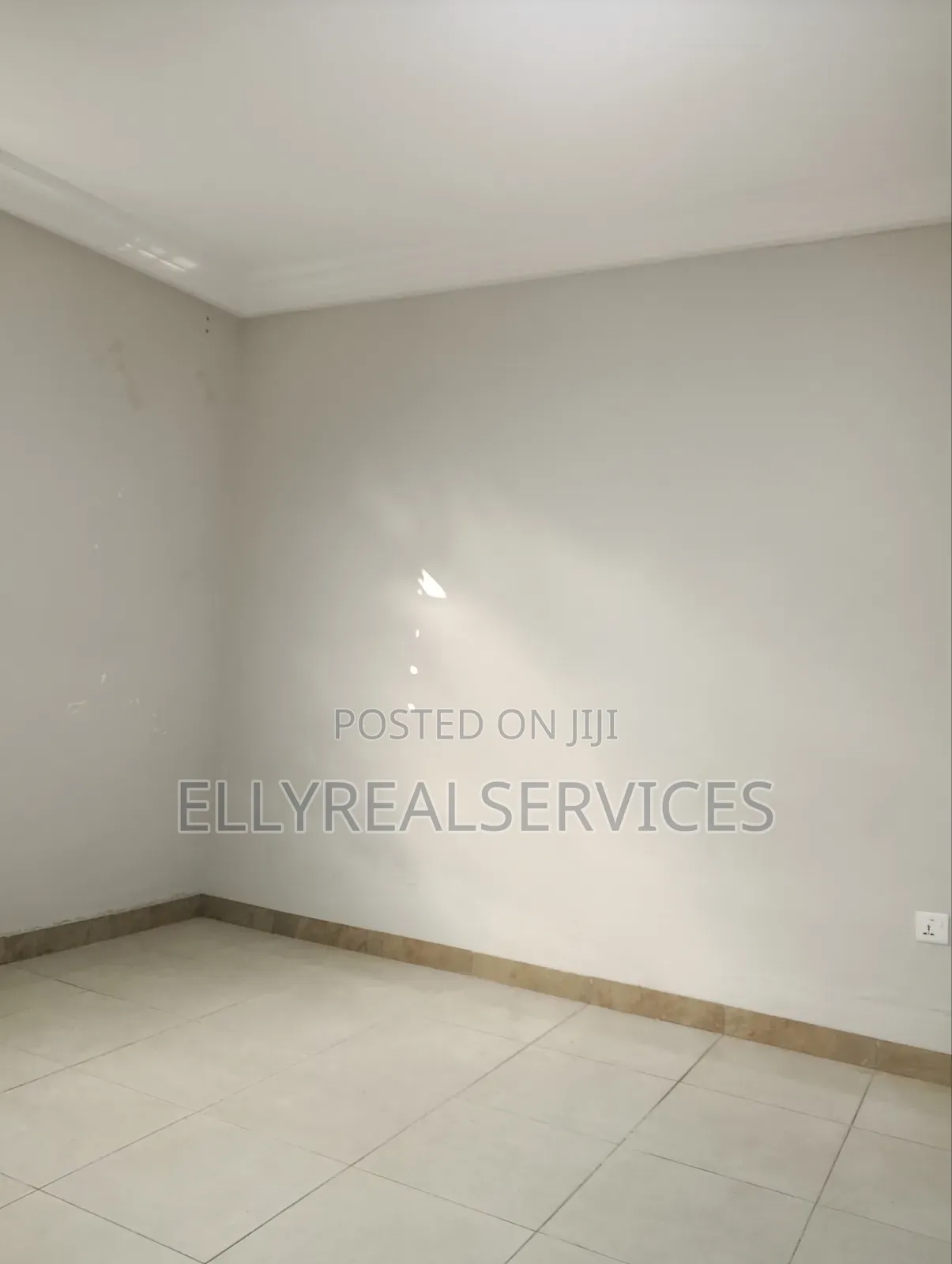 1bdrm Apartment in Ellyrealservices, Adenta for rent