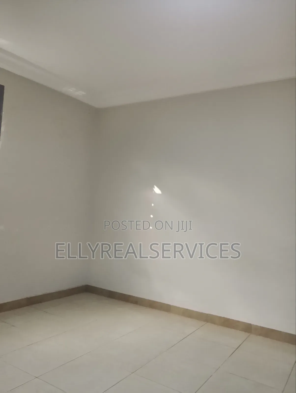 1bdrm Apartment in Ellyrealservices, Adenta for rent