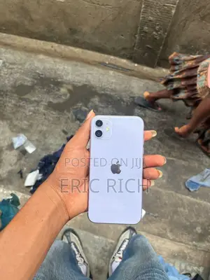Apple iPhone 11 64 GB Black