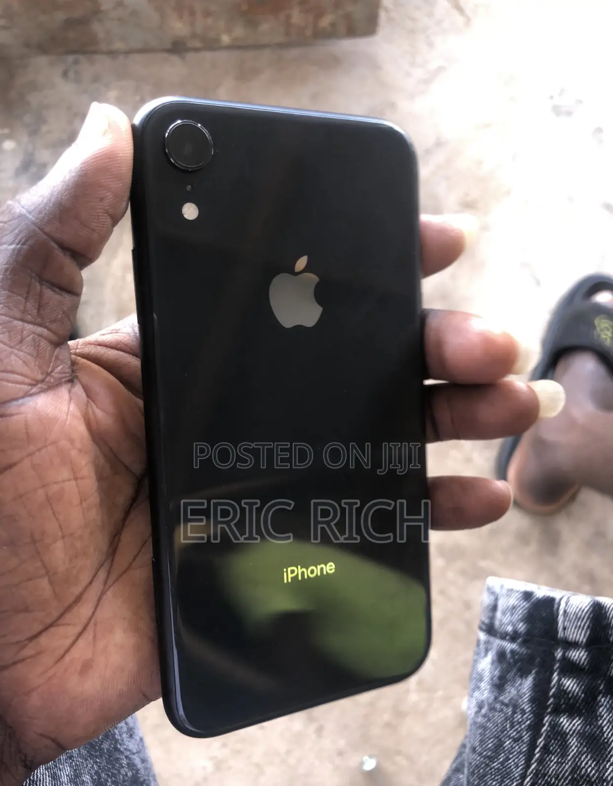 Apple XR 64 GB Black