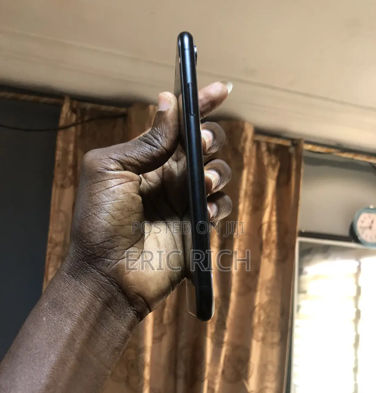 Apple XR 64 GB Black