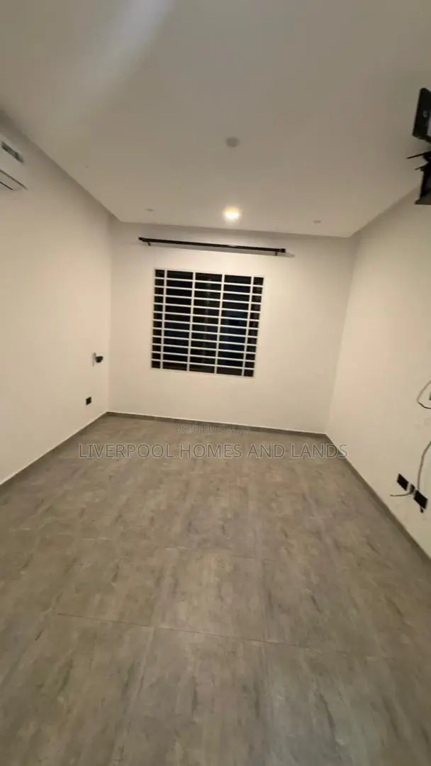 3bdrm House in Community 18 Kfc, Spintex for rent