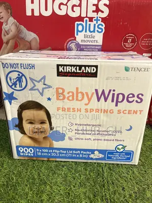 Kirkland Signature Scented Baby Wipes, 900-Count