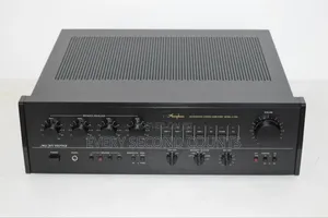 Accuphase E206 Amplifier ( Circa Late 1980s)