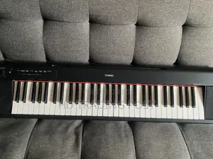 Yamaha Piaggero Np-11 Portable Digital Piano.
