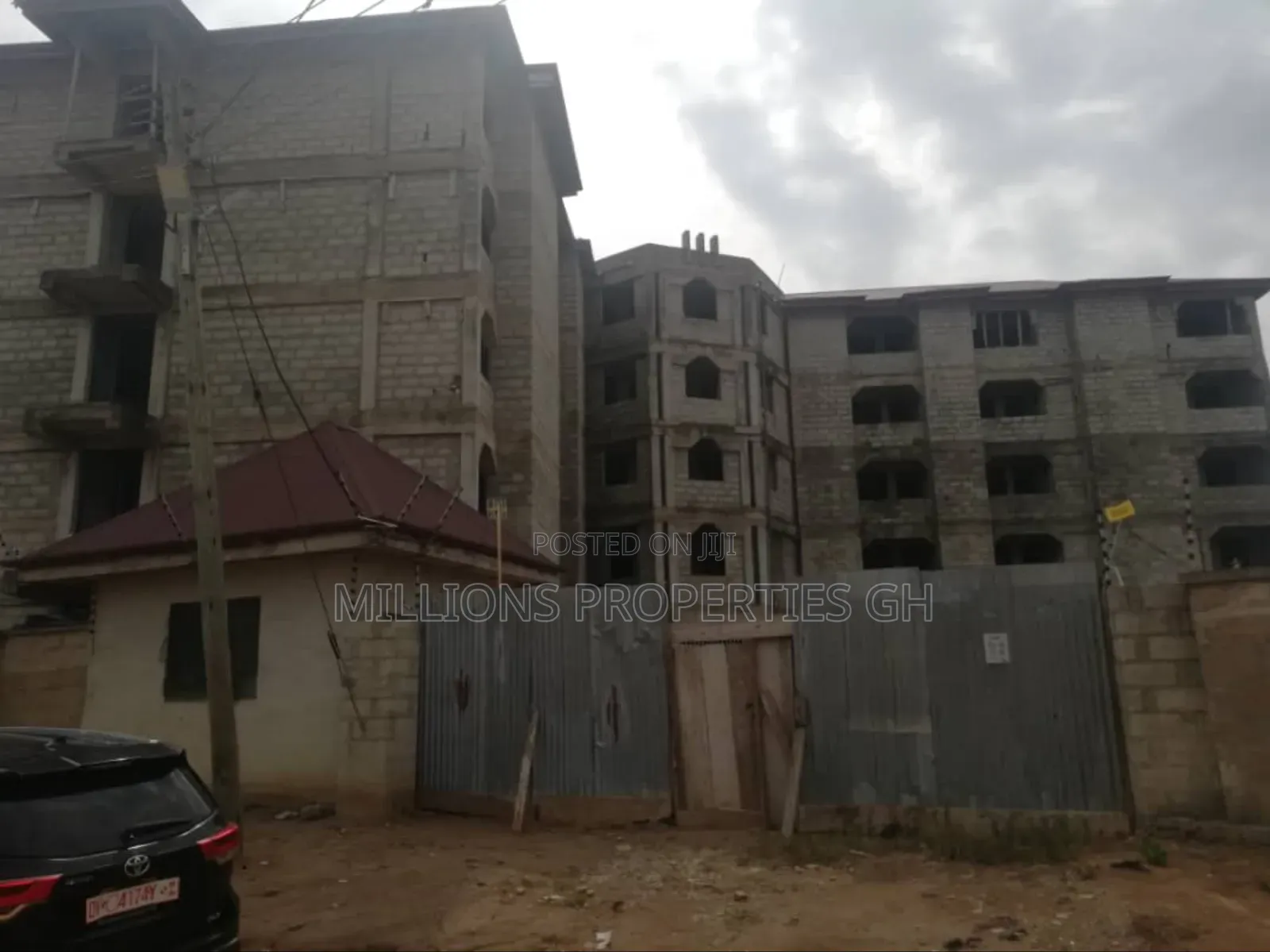 Hostel 100 Rooms Knust Ayeduase