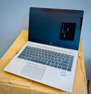 Laptop HP EliteBook 840 G5 8GB Intel Core i5 SSD 256GB