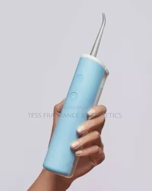Flosser: Quip Dental Flosser Rechargeable