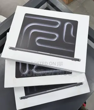 New Laptop Apple MacBook Pro 2025 M5 14-inch 16GB Apple M5 SSD 1T